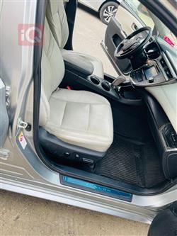 تۆیۆتا ئەڤەلۆن